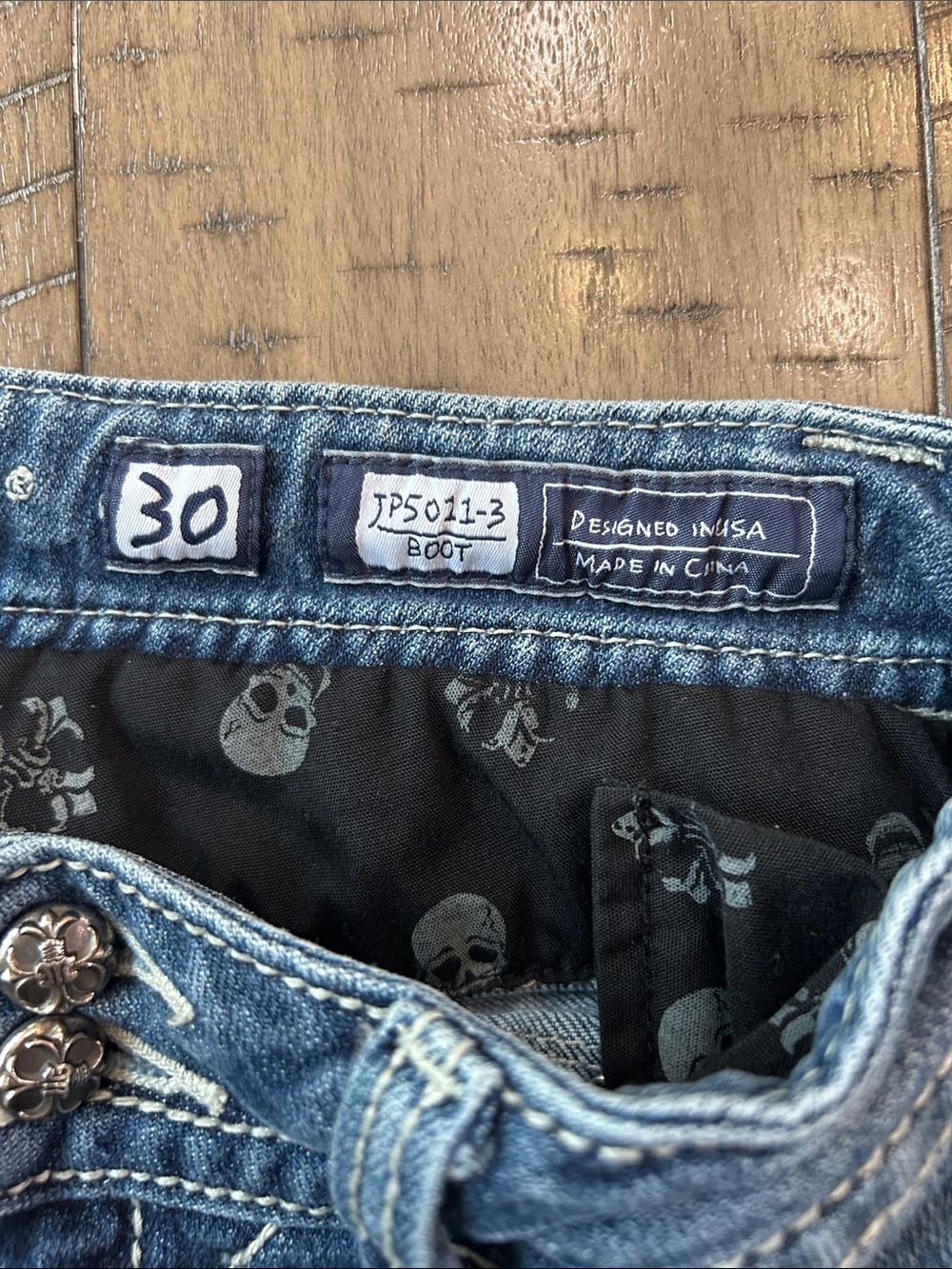 Miss Me Women’s Bootcut Jeans JP5011-3 waist 30 inseam 31 (hemmed) (H-37) - Picture 5 of 8